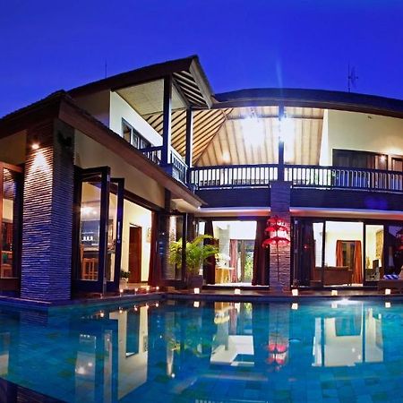 The Bale Tokek Villa Kuta Lombok Exteriör bild